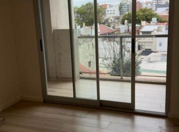 Departamento · 62m² · 3 Ambientes · Departamento en Alquiler - 2 Dorm. 1 Baño - 70 m - Villa del Parque