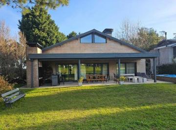 Casa · 190m² · 5 Ambientes · Casa en Alq. Temporario en Marayui, Mar del Plata, General Pueyrredón