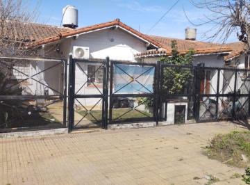 Casa de 3 ambientes, Lomas de Zamora · Venta Casa de 3 Ambientes Banfield