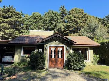 Casa · 100m² · 4 Ambientes · 1 Cochera · Casa en Venta - Mar de Las Pampas