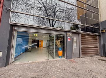 Local comercial · 155m² · Alquiler - Local Comercial - Barracas 200 m²