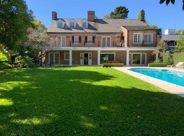 Casa · 650m² · 7 Ambientes · 2 Cocheras · Casa a Nuevo! Libertador Al Río, Calle Cortada, 1150 m² Lote 650 m² Cub, 5 Dorm