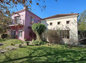 Casa · 260m² · 5 Ambientes · 2 Cocheras · Casa Venta Santa Catalina Villanueva Lote Laguna Oportunidad Jardín Piscina