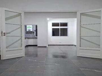 Departamento · 56m² · 2 Ambientes · Depto Reciclado - Congreso