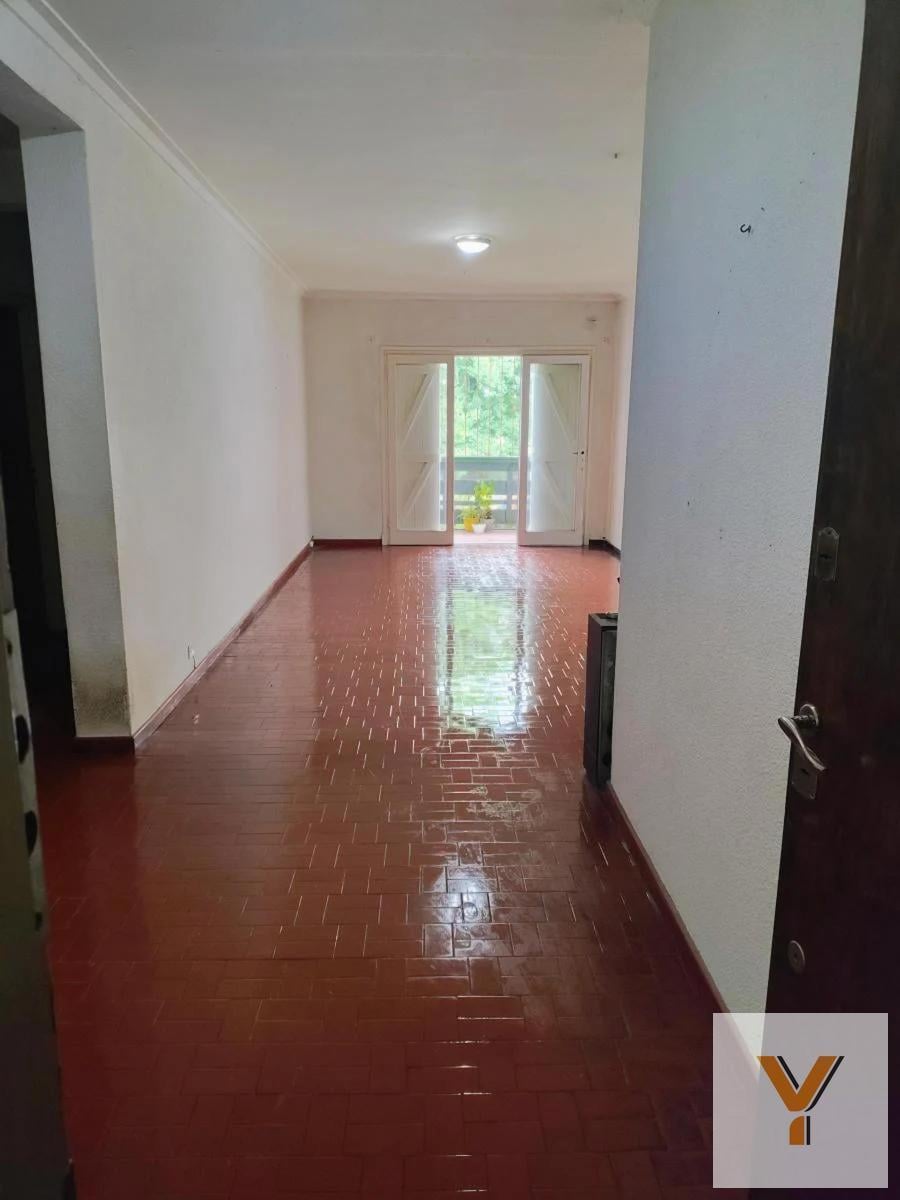 Departamento 3 dorm, 85m² en primer piso por escalera — Ituzaingó