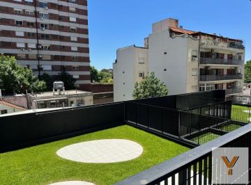 Departamento · 72m² · 3 Ambientes · Departamento en Venta - 2 Dorm. 2 Baños - Cochera - 80 m² - Vicente López