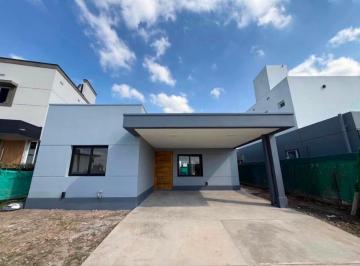 Casa · 150m² · 5 Ambientes · 1 Cochera · Venta de Casa a Estrenar Country Viento Sur