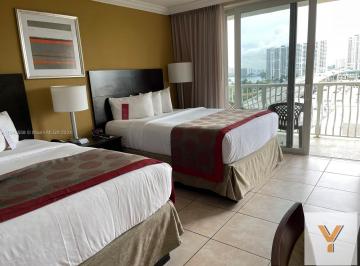 Departamento · 30m² · 2 Ambientes · 1 Cochera · Departamento en Venta - 1 Dormitorio 1 Baño - Cochera - Miami, Florida