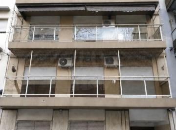 Departamento de 3 ambientes, Caballito · Alquiler 3 Amb Contra Frente en Caballito Excelente Ubicacion