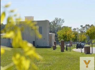 Terreno · 634m² · Terreno en Venta - 634 m² - Pilar