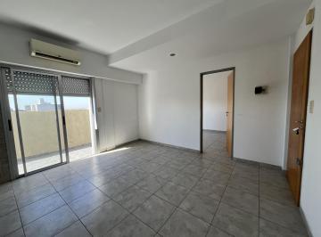 Departamento · 38m² · 2 Ambientes · Departamento 2 Ambientes con Balcon Amplio Moron Centro