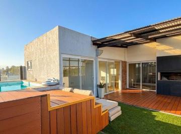 PH · 78m² · 3 Ambientes · 1 Cochera · PH 3 Ambientes Reciclado Semicentro Tandil