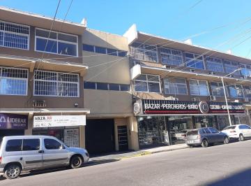 Oficina comercial · 21m² · Oficina 50 con Ventanal Al Frente