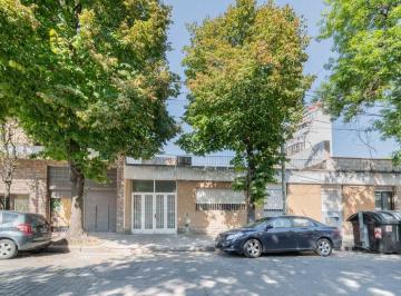 PH · 120m² · 4 Ambientes · 1 Cochera · Venta - PH Parque Chacabuco Sin Expensas