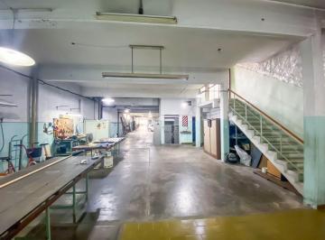 Depósito · 590m² · Venta Deposito 420 m Departamento Villa Real