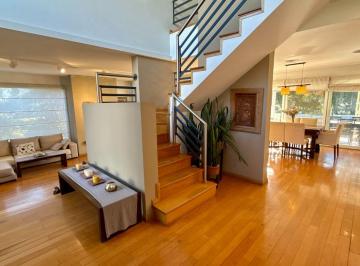 Casa · 205m² · 5 Ambientes · 2 Cocheras · Casa en Venta en La Alameda Nordelta
