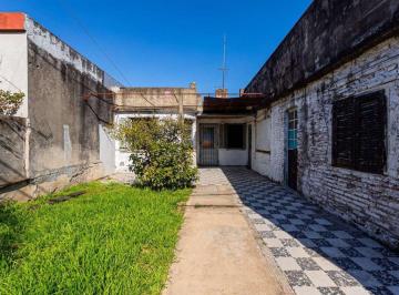 Casa · 113m² · 3 Ambientes · 1 Cochera · Casa Venta 3 Dorm. con Patio y Cochera