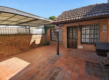 PH · 65m² · 2 Ambientes · 1 Cochera · Venta PH 2 Amb Jardin Coch en Ituzaingó - Financia
