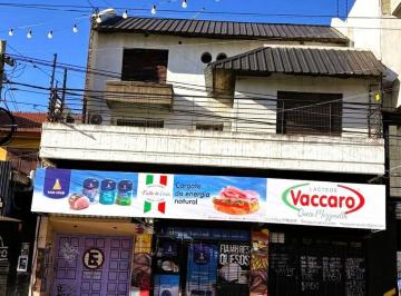Casa · 350m² · 5 Ambientes · 3 Cocheras · Venta - Financ.50% - Zon. C2 - Fos 0.6 Fot 2.25 - Laferrere