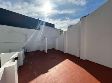 PH · 76m² · 4 Ambientes · PH 4 Ambiente con Terraza Reciclado Barracas Venta