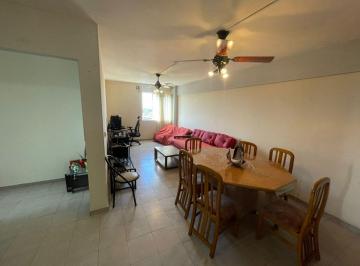 Departamento · 82m² · 4 Ambientes · Venta 4 Ambientes Excelente La Paternal
