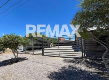 Casa · 175m² · 6 Ambientes · Venta Complejo de 4 Departamentos Las Grutas