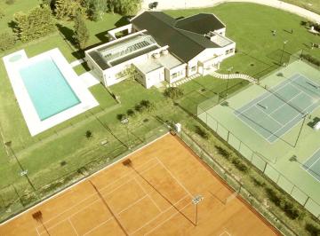 Terreno · 1569m² · Lote en Venta en Lomas de City Bell