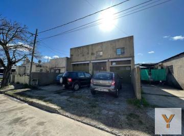 Depósito · 200m² · 2 Ambientes · Depósito en Venta - 1 Oficina 1 Baño - 300 m² - La Plata