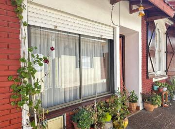 PH · 42m² · 3 Ambientes · Dúplex PH con Gas Natural Venta Mar de Ajó