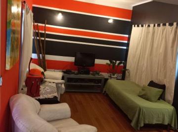 Casa · 187m² · 8 Ambientes · 2 Cocheras · Venta Casa 3 Dorm. Pileta/quincho San Nicolas Cba