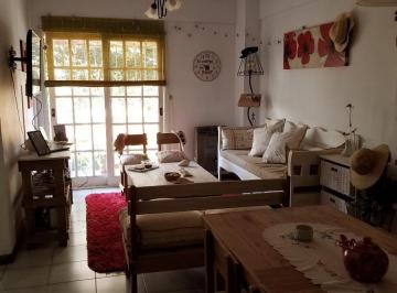 PH · 45m² · 2 Ambientes · PH en Venta - 1 Dormitorio 1 Baño - 85 m² - San Isidro