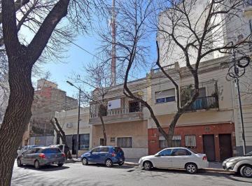 Casa · 175m² · 5 Ambientes · Venta Casa Lote Propio con Espacio Aereo