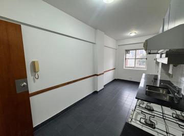 Departamento · 50m² · 2 Ambientes · 1 Cochera · Departamento Espacioso 2 Ambientes con 2 Balcones