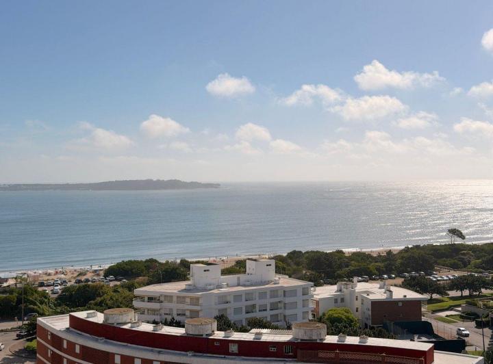 Departamento · 121m² · 5 Ambientes · 1 Cochera