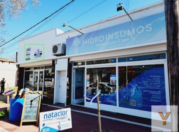 Local comercial · 155m² · 4 Ambientes · Locales en Venta - 494 m² - Saladillo