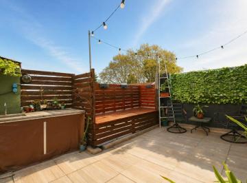 Casa · 100m² · 3 Ambientes · Casa Triplex en Venta 3 Amb Terraza Florida