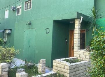 Departamento · 47m² · 3 Ambientes · 1 Cochera · Venta Depto 3 Ambientes con Balcon Lanus Permuta