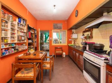 PH · 115m² · 4 Ambientes · PH 4 Amb C/patio, Balcón, Luminoso - V. Luzuriaga