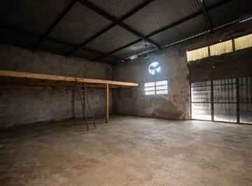 Bodega-Galpón · 471m² · Venta Galpón + Local - Lote de 482 m² - Loma Hermosa