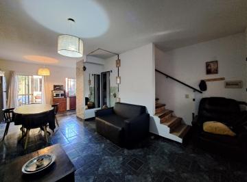 Casa · 100m² · 5 Ambientes · Duplex en Venta en Moreno