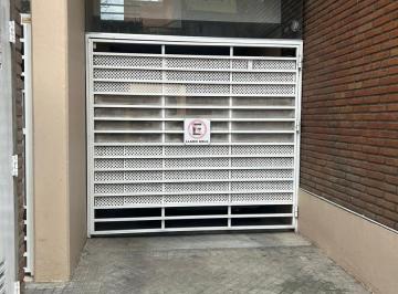 Garage · 22m² · Cochera Doble en Republica de La Sexta
