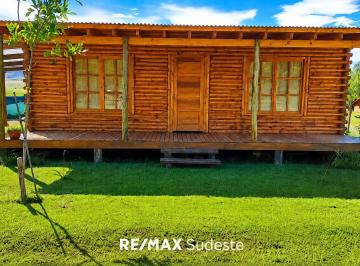 Casa · 63m² · 3 Ambientes · Cabaña Soñada en Saldungaray