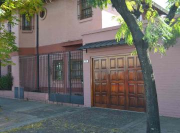 PH · 97m² · 5 Ambientes · 2 Cocheras · Venta Chalet con Cochera, ph Caseros Zona Oeste