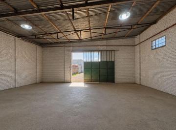 Bodega-Galpón · 131m² · Galpon y Cocheras en Venta en Pergamino