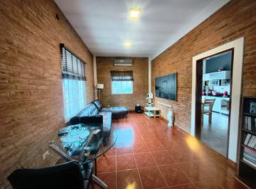 Quinta vacacional · 191m² · 3 Dormitorios · 1 Cochera · Venta Quinta 6 Ambientes Pte Derqui Pilar 995 m