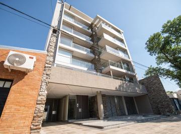 Departamento · 82m² · 3 Ambientes · 1 Cochera · Venta Departamento de 2 Dorm. C/cochera