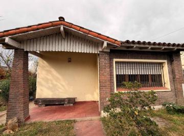 Casa · 100m² · 3 Ambientes · Casa a La Venta Troncos del Talar Lote Propio.