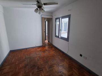 Departamento · 40m² · 2 Ambientes · Alquiler Departamento 2 Amb 40 m² Flores Norte
