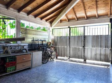 Casa · 97m² · 4 Ambientes · 2 Cocheras · Venta Casa 4 Amb C/ Cochera Financiado Berazategui