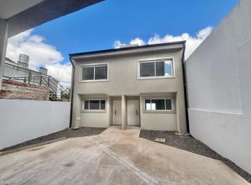Departamento · 80m² · 3 Ambientes · 1 Cochera · Duplex en Venta - Hurlingham